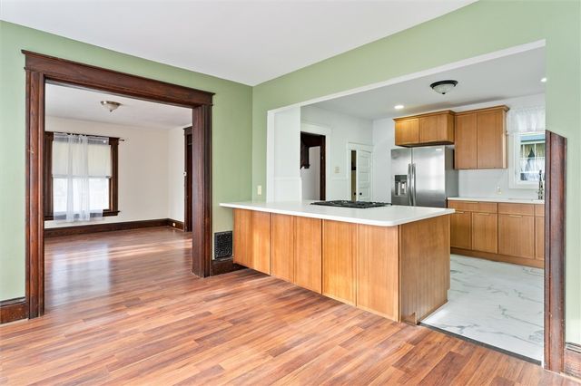 63 West Street, Geneva City, NY 14456