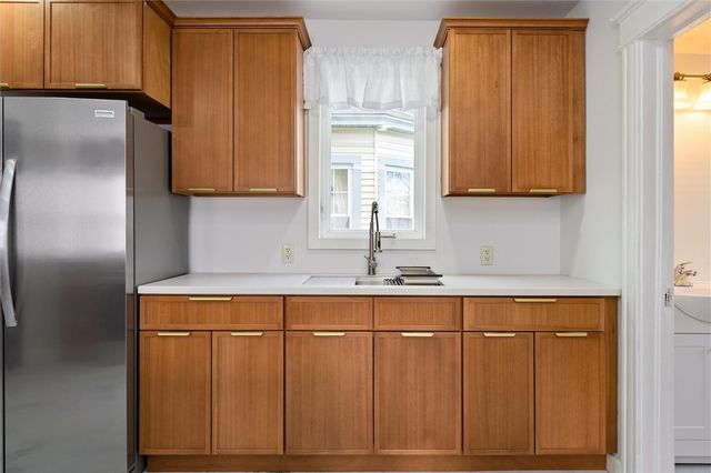 63 West Street, Geneva City, NY 14456