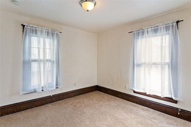 63 West Street, Geneva City, NY 14456