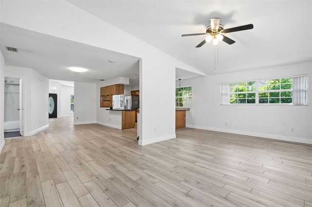 12301 MEMORIAL HIGHWAY, Tampa, FL 33635