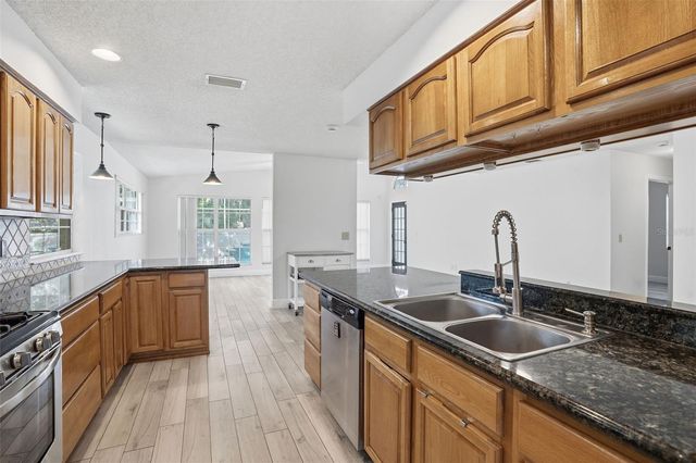 12301 MEMORIAL HIGHWAY, Tampa, FL 33635