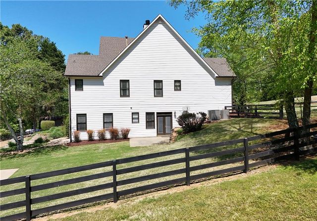 204 Lynn Lane, Canton, GA 30115