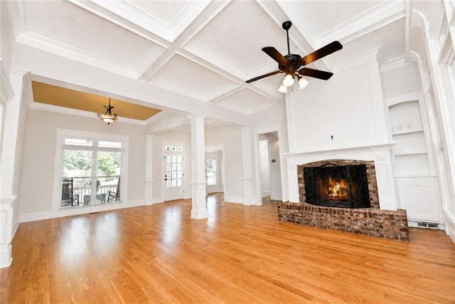 204 Lynn Lane, Canton, GA 30115