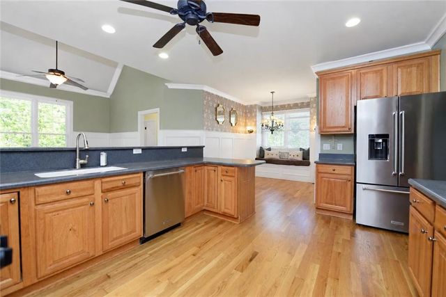 204 Lynn Lane, Canton, GA 30115
