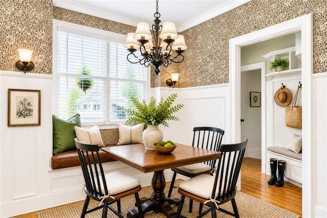 204 Lynn Lane, Canton, GA 30115