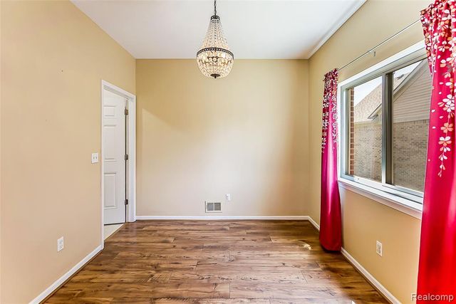 20605 Golf Ridge Circle, Livonia, MI 48152