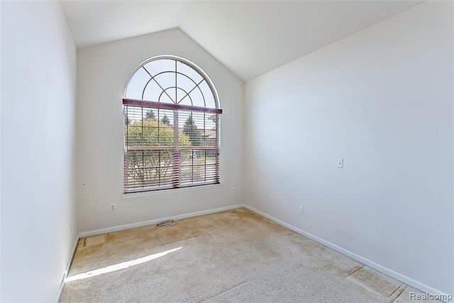 20605 Golf Ridge Circle, Livonia, MI 48152