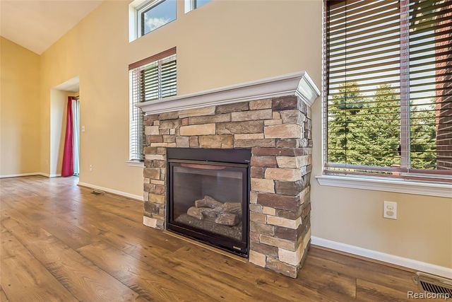 20605 Golf Ridge Circle, Livonia, MI 48152