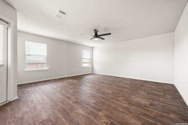 6623 Whisper Pond, San Antonio, TX 78252