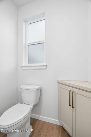 3322 N CLAREMONT DR, Post Falls, ID 83854