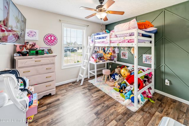 201 Ashley Blvd, Shepherdsville, KY 40165