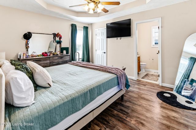 201 Ashley Blvd, Shepherdsville, KY 40165