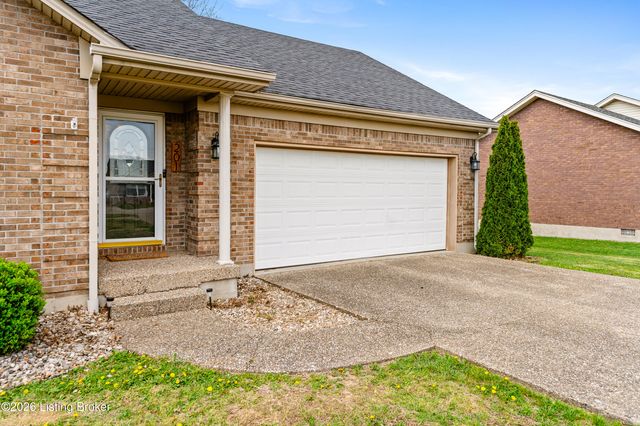 201 Ashley Blvd, Shepherdsville, KY 40165