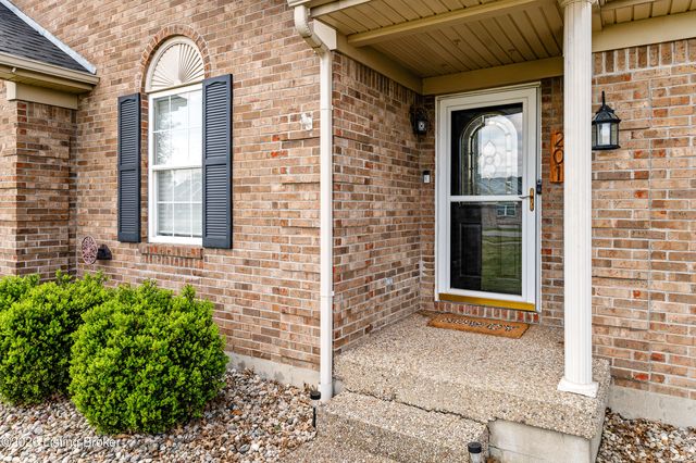 201 Ashley Blvd, Shepherdsville, KY 40165