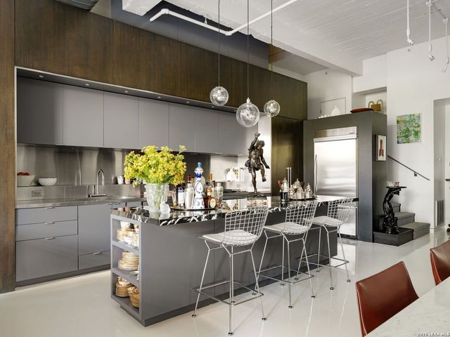 114 Camp St Unit 107, San Antonio, TX 78204