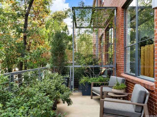 114 Camp St Unit 107, San Antonio, TX 78204