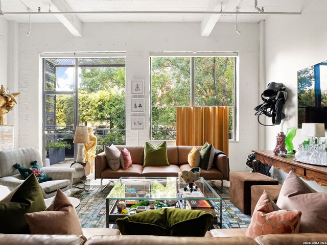 114 Camp St Unit 107, San Antonio, TX 78204