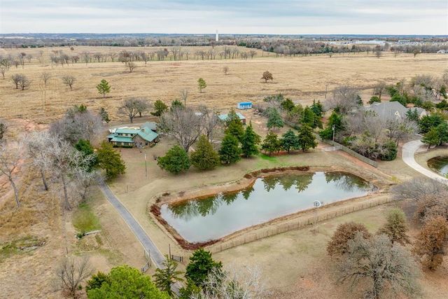 1116 Cedar Drive, Blanchard, OK 73010