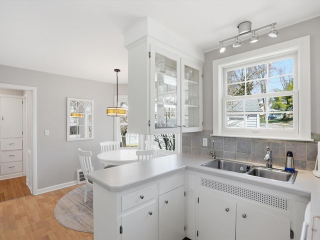 1102 Arborview Boulevard, Ann Arbor, MI 48103