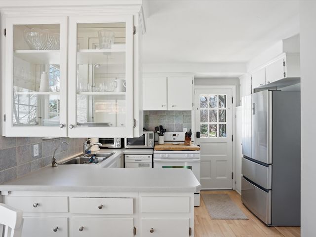 1102 Arborview Boulevard, Ann Arbor, MI 48103