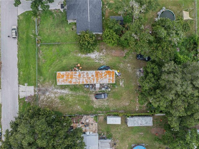 2530 ISLAND OAKS E, Lakeland, FL 33805
