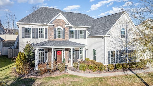 11523 Warfield Avenue, Huntersville, NC 28078