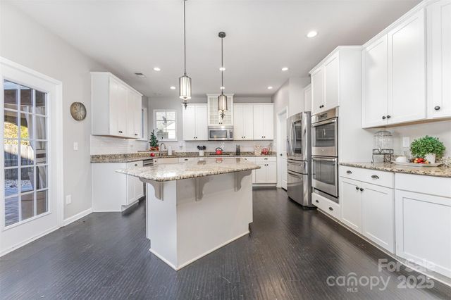 11523 Warfield Avenue, Huntersville, NC 28078