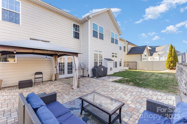 11523 Warfield Avenue, Huntersville, NC 28078