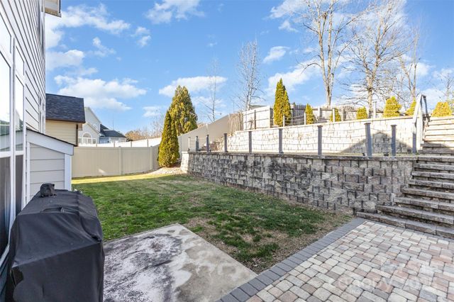 11523 Warfield Avenue, Huntersville, NC 28078