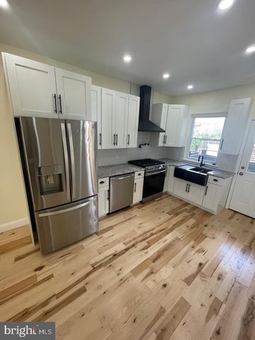 1917 W SPENCER AVE, Philadelphia, PA 19141