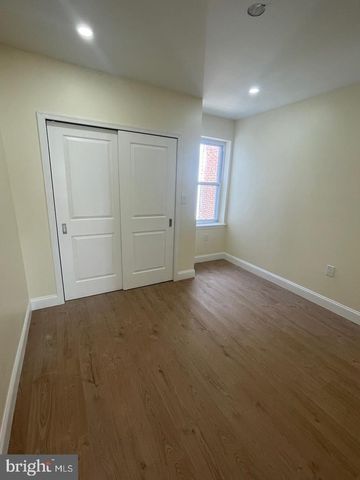 1917 W SPENCER AVE, Philadelphia, PA 19141