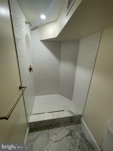 1917 W SPENCER AVE, Philadelphia, PA 19141