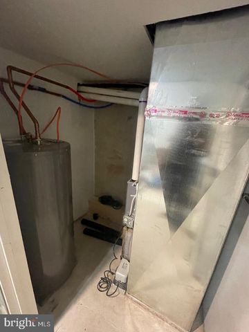 1917 W SPENCER AVE, Philadelphia, PA 19141