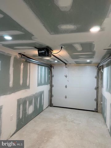 1917 W SPENCER AVE, Philadelphia, PA 19141