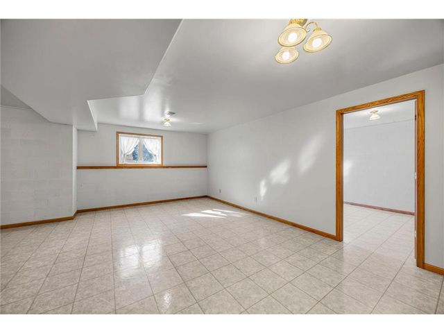 1048 85th Avenue, Amery, WI 54001