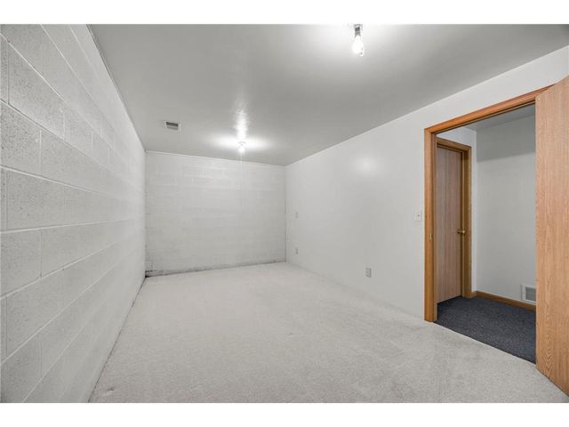 1048 85th Avenue, Amery, WI 54001