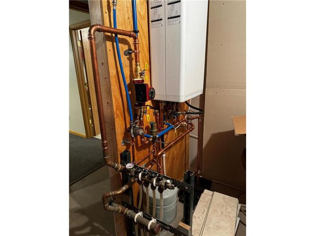 1048 85th Avenue, Amery, WI 54001