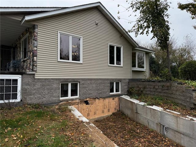 1048 85th Avenue, Amery, WI 54001