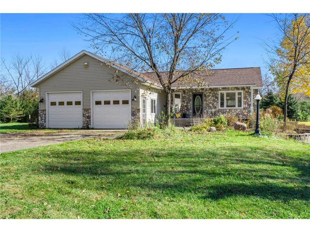 1048 85th Avenue, Amery, WI 54001