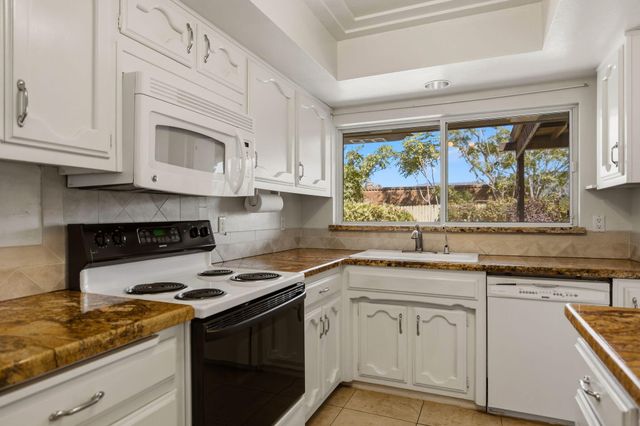 913 Santa Ana Avenue SE, Albuquerque, NM 87123