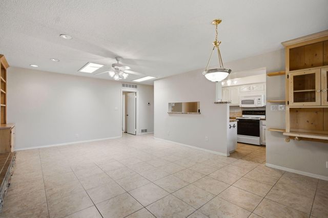 913 Santa Ana Avenue SE, Albuquerque, NM 87123
