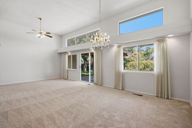 913 Santa Ana Avenue SE, Albuquerque, NM 87123