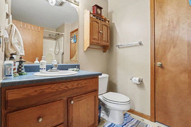 8223 Calvin Road, Battle Creek, MI 49017