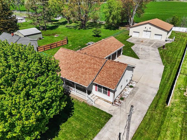 8223 Calvin Road, Battle Creek, MI 49017