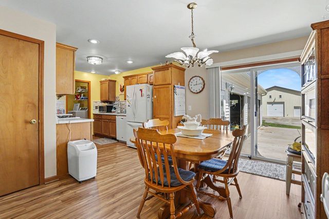 8223 Calvin Road, Battle Creek, MI 49017
