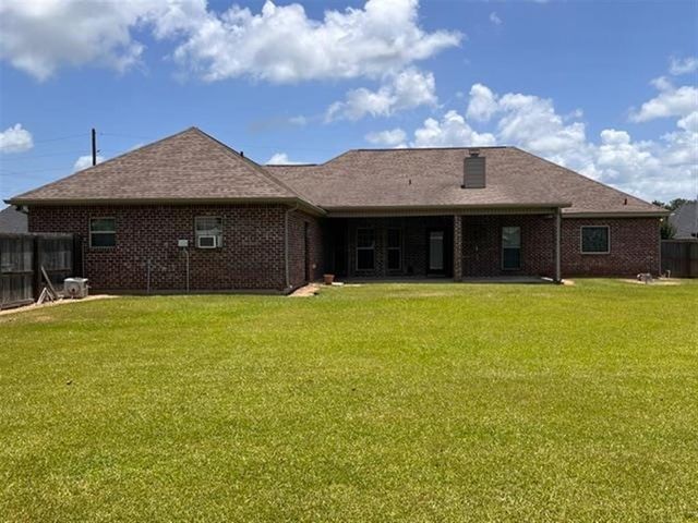 5718 W Kayleigh Lane, Lake Charles, LA 70605