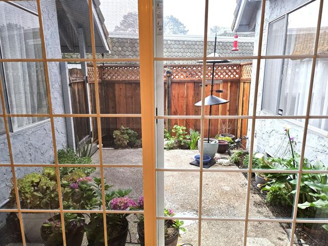 142 Bar Harbor Court, Aptos, CA 95003