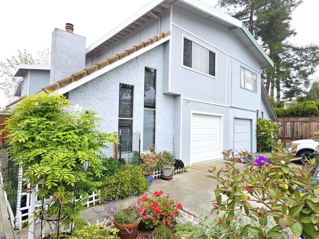 142 Bar Harbor Court, Aptos, CA 95003
