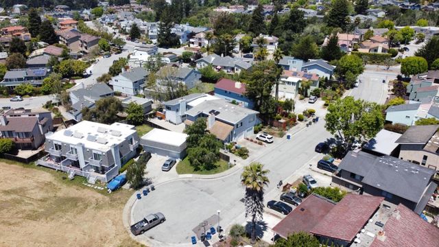 142 Bar Harbor Court, Aptos, CA 95003