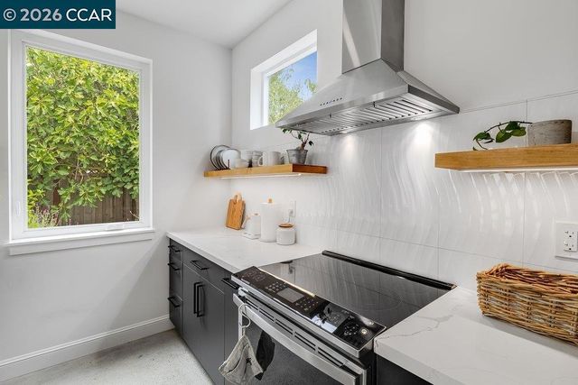 1169 Hearst Ave B, Berkeley, CA 94702